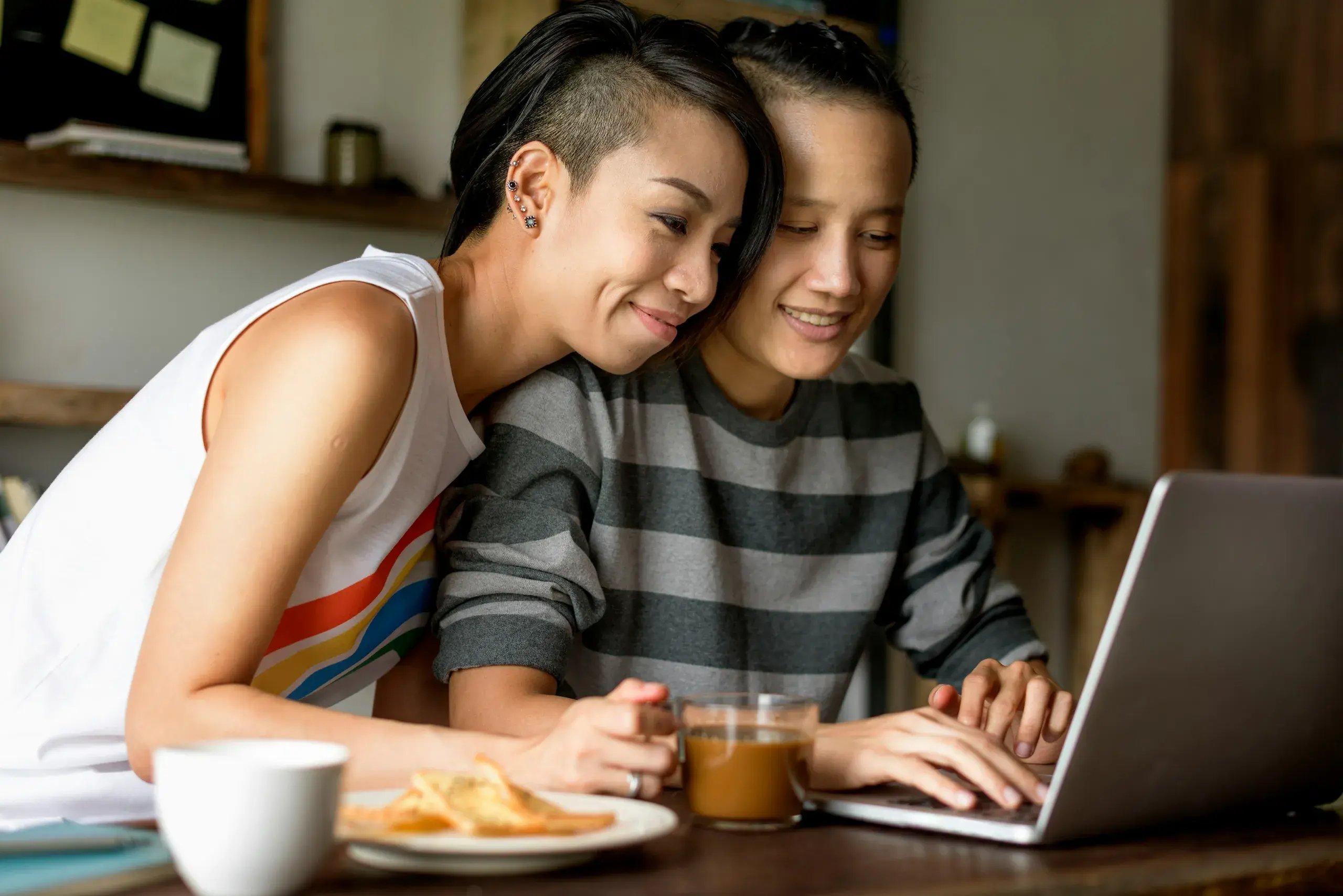women looking at laptop